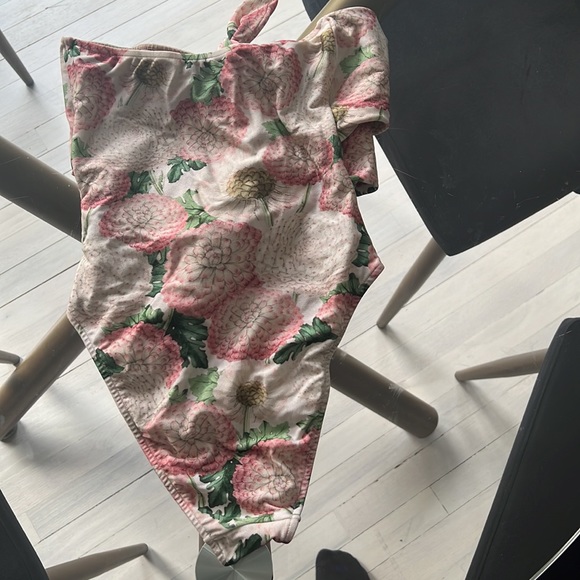 Adriana Degreas One Piece Swimsuit - Picture 5 of 11